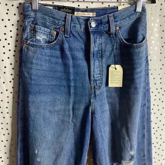 Levi’s Ribcage Straight Ankle High Rise - Picture 3 of 11